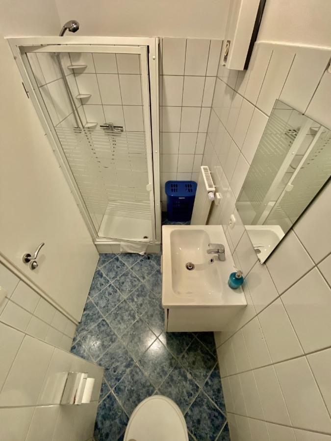 Business Apartment Near Neuss/Duesseldorf Korschenbroich Eksteriør billede