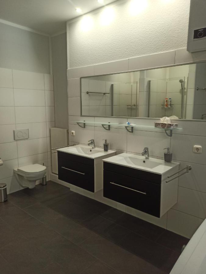 Business Apartment Near Neuss/Duesseldorf Korschenbroich Eksteriør billede